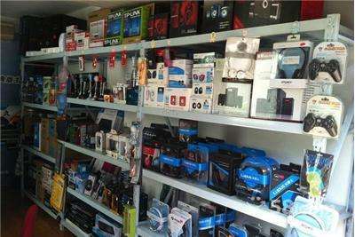 腦癱大學生玩創業,用兩年開3家電腦維修店