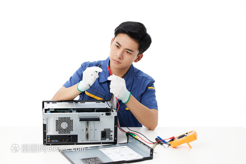 電腦維修里的匠心傳承