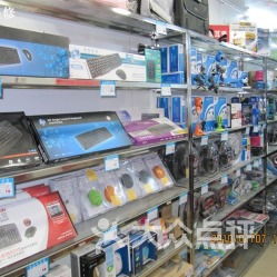 聯(lián)邦社區(qū)電腦維修服務(wù)——南泉路店，專業(yè)維修，值得信賴